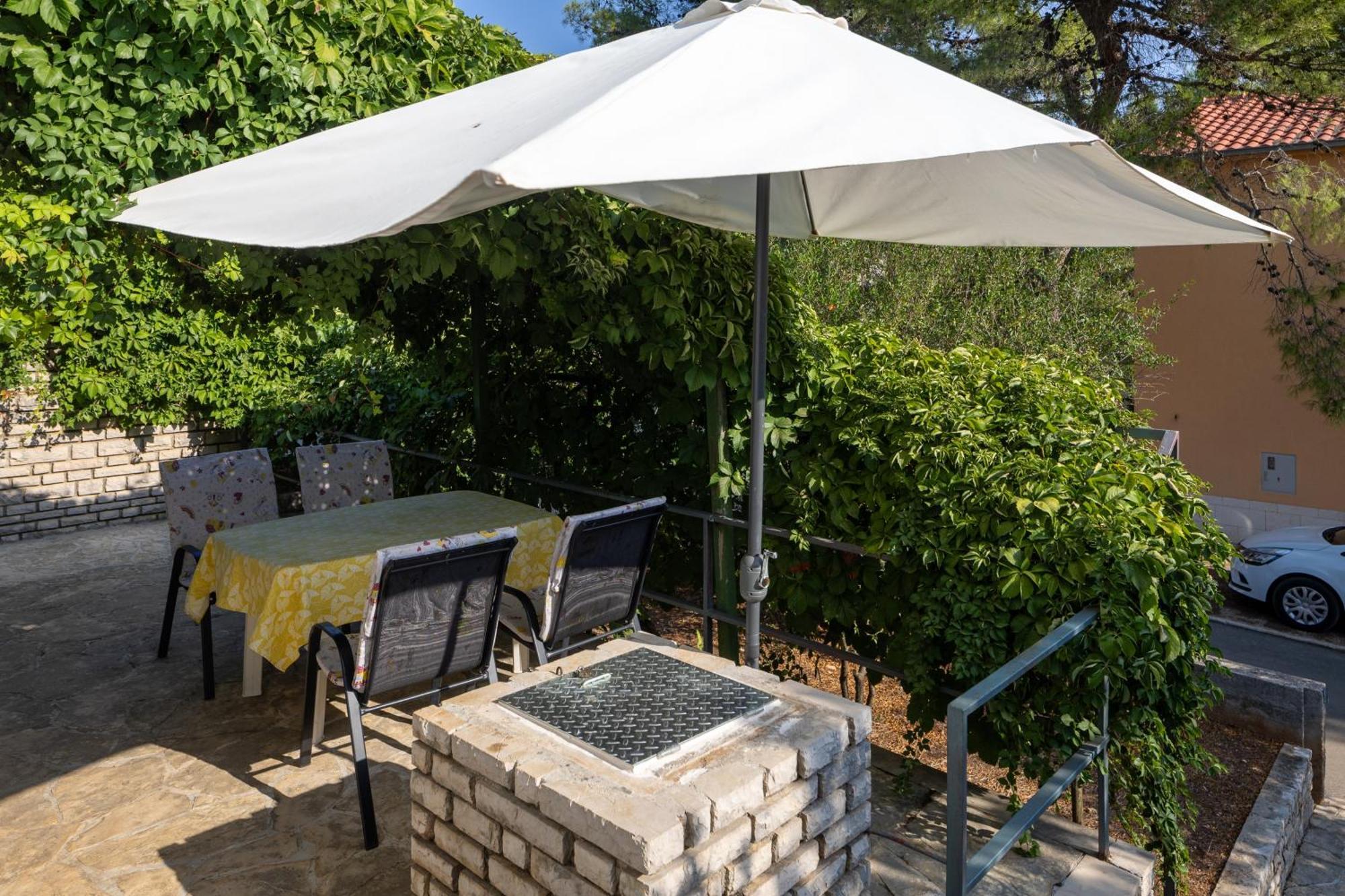 Apartments By The Sea Mudri Dolac, Hvar - 582 韦伯斯卡 外观 照片